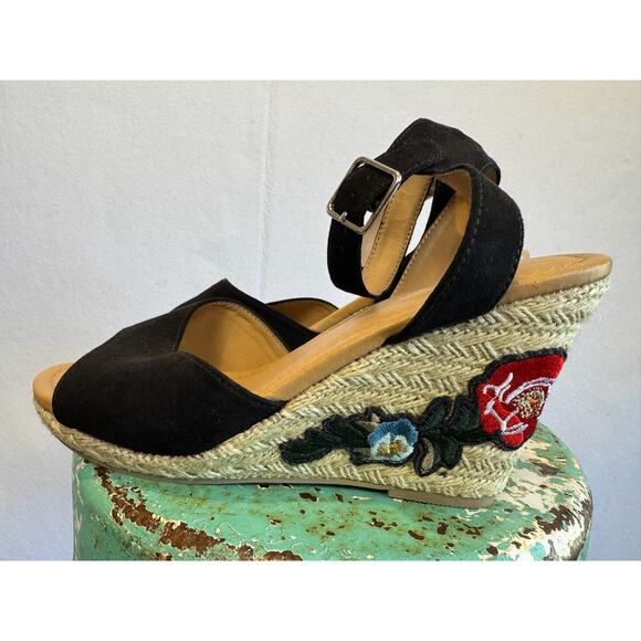 Lane Bryant Espadrille Wedges Floral Boho Embroirdered Black Size 9W - Picture 5 of 8